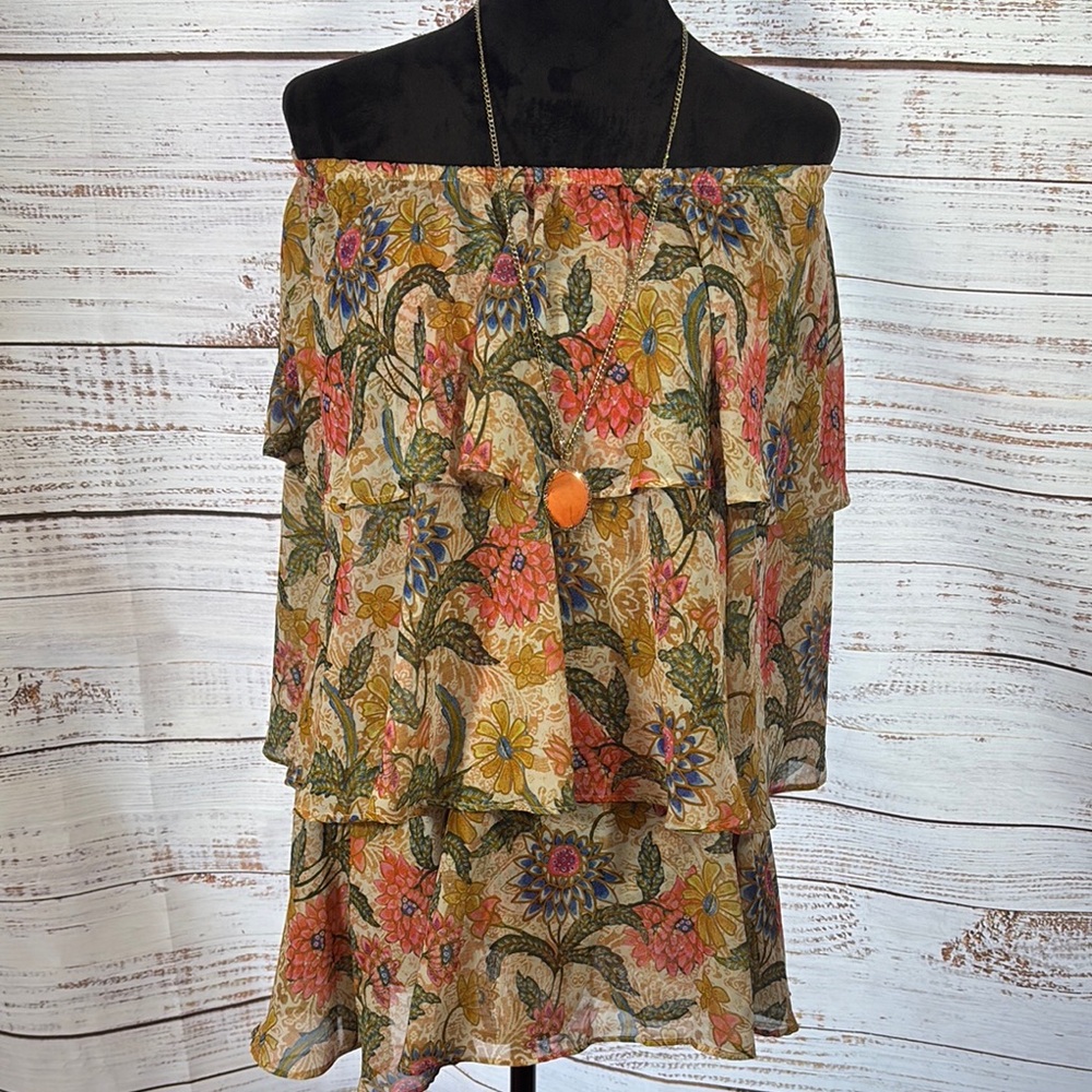 Show Me Your MuMu Multicolor Floral Off-Shoulder‎ Blouse